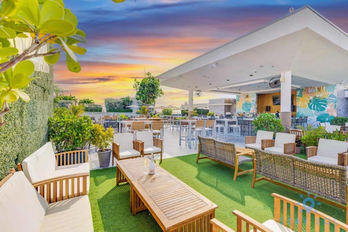 Tropical Oasis - Rooftop Pool- Near Beach - Gym Hollywood Luaran gambar